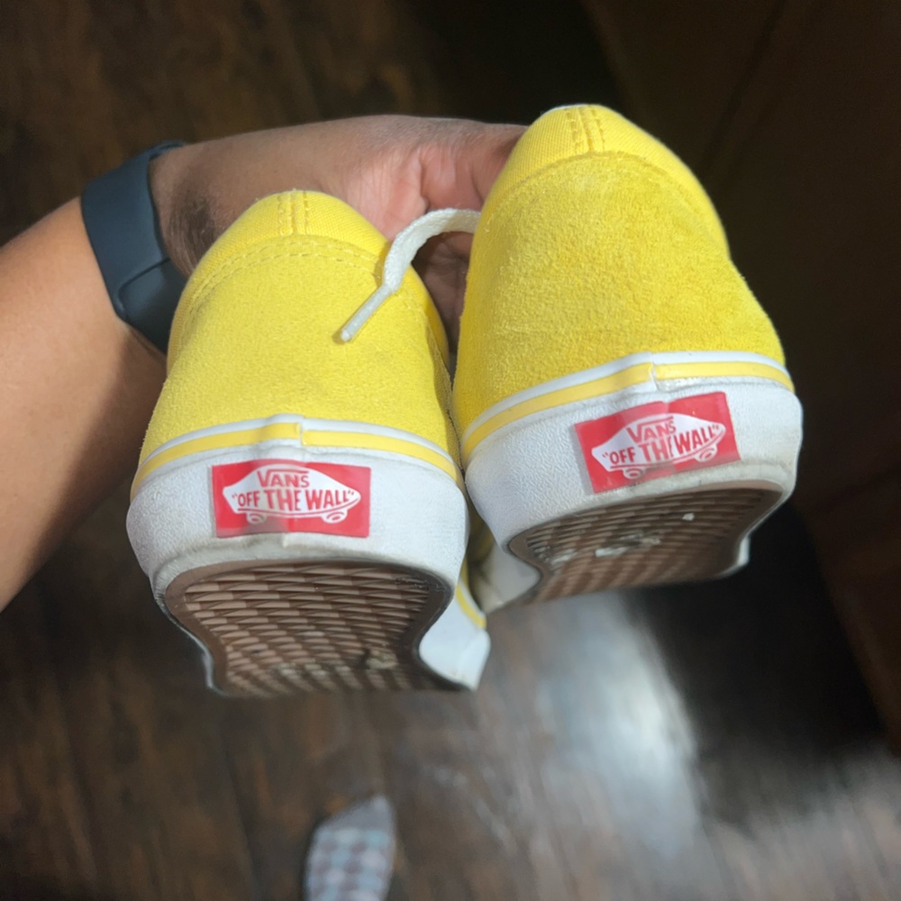 Vans - Picture 5 of 6